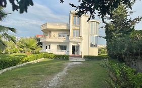 Vila Briart