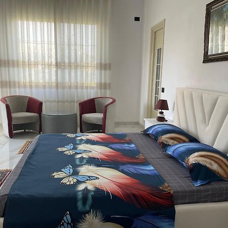Апартаменты Vila Briart Дуррес Экстерьер фото