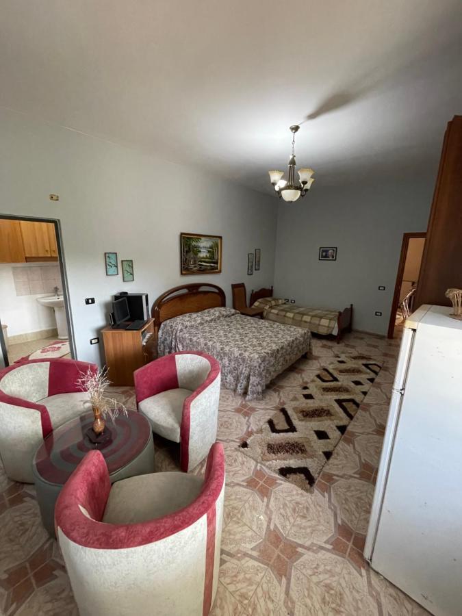 Апартаменты Vila Briart Дуррес Экстерьер фото