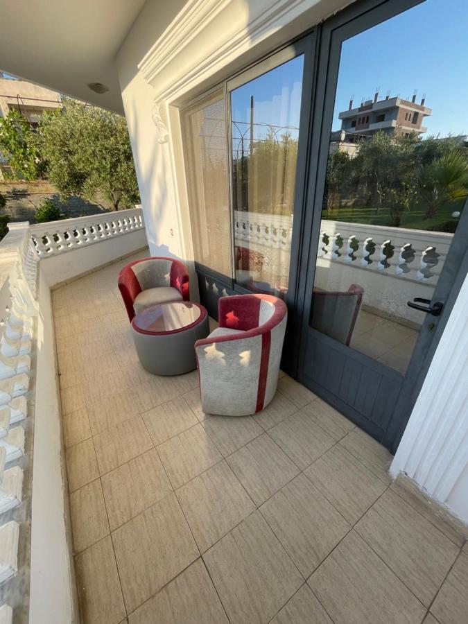 Апартаменты Vila Briart Дуррес Экстерьер фото