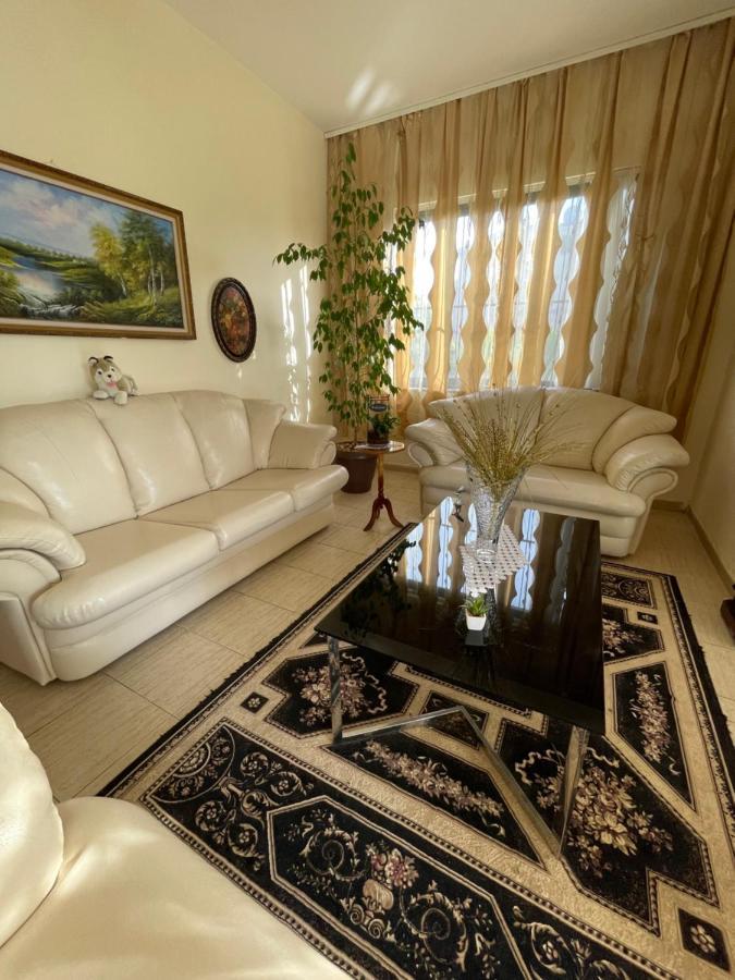 Апартаменты Vila Briart Дуррес Экстерьер фото