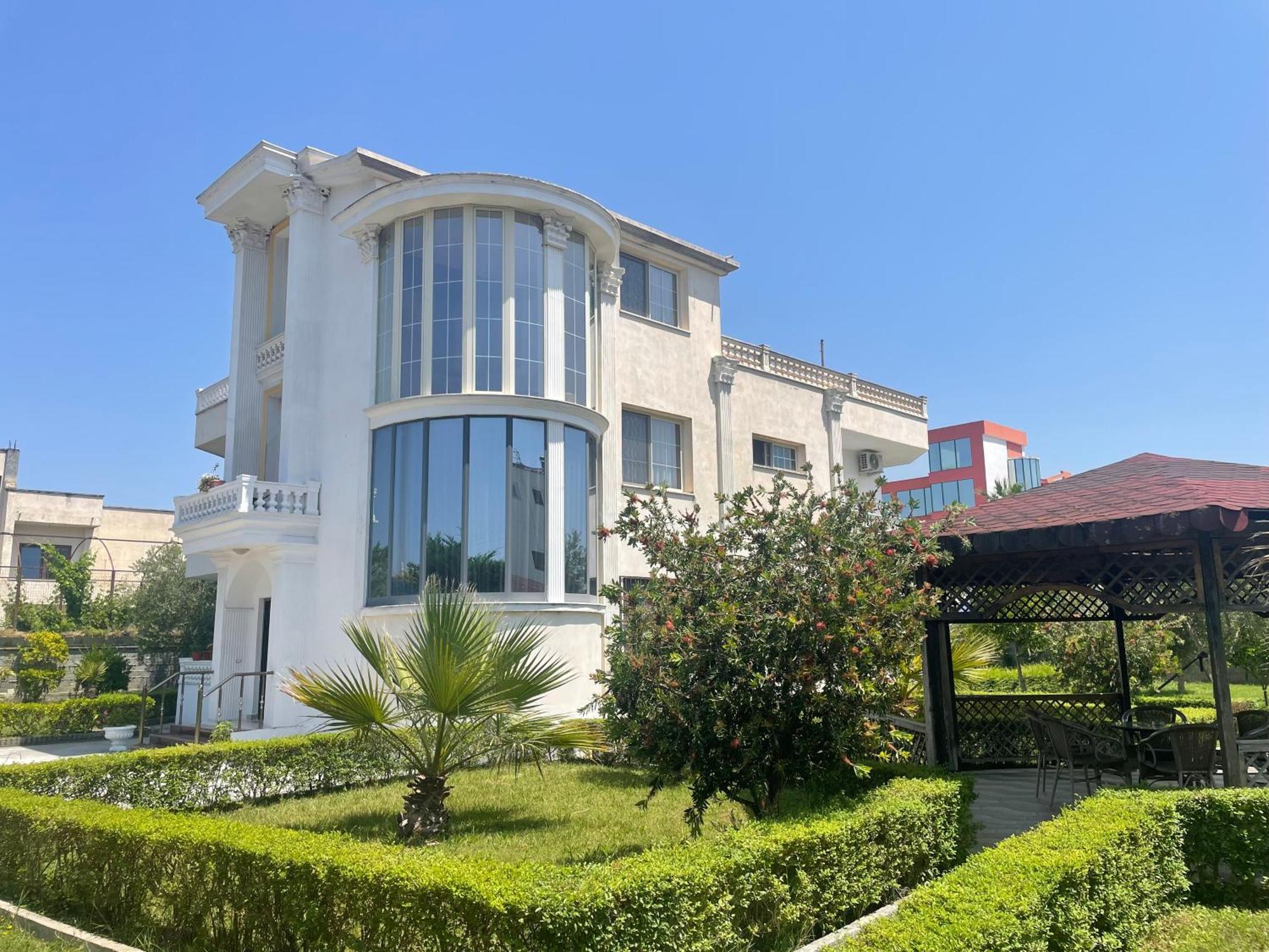 Апартаменты Vila Briart Дуррес Экстерьер фото